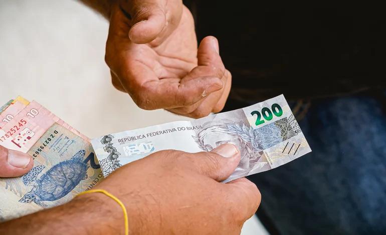 saques-da-poupanca-em-agosto-superam-depositos_its-money